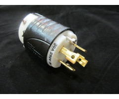 CONNECTOR, 3 POLE 250 V 30 A M